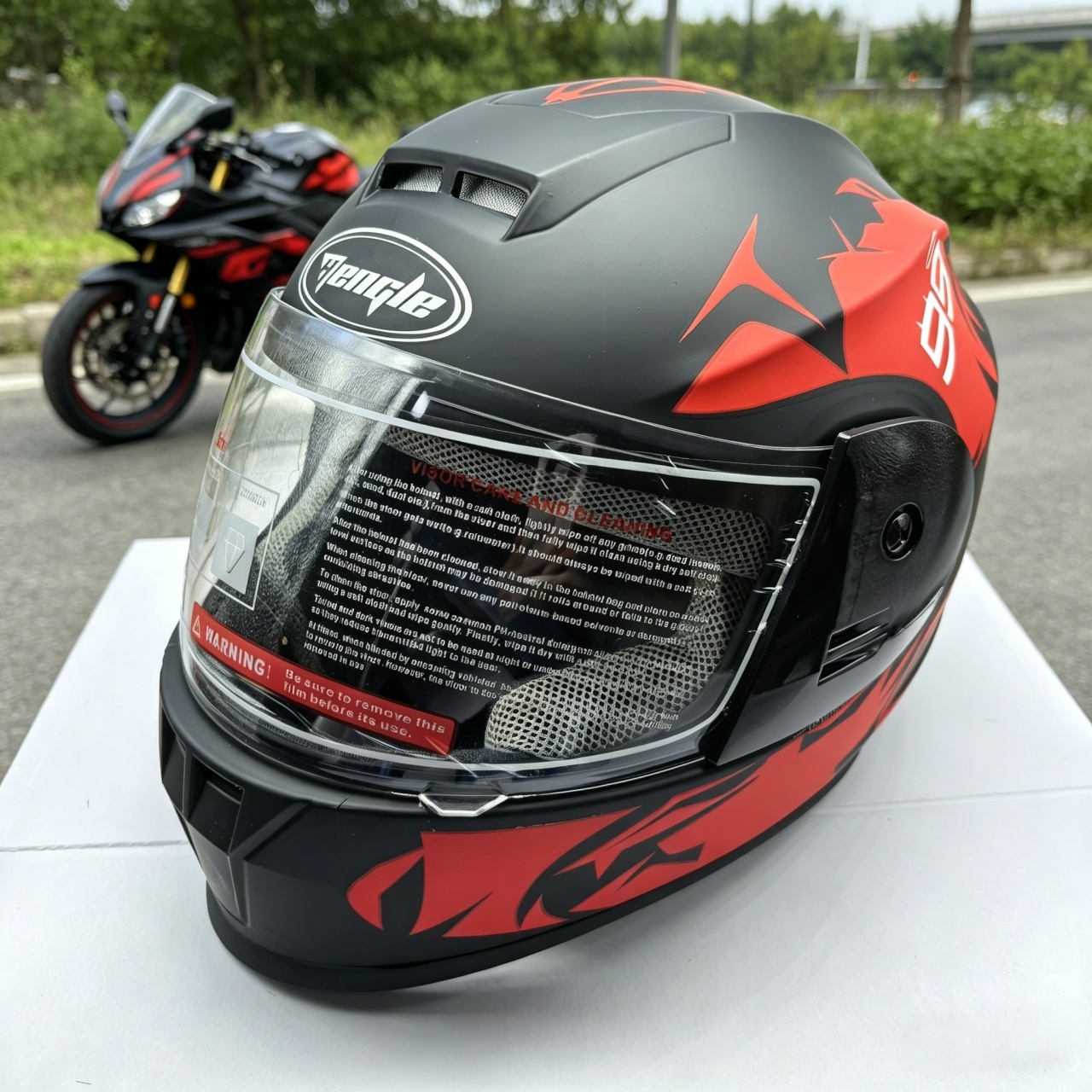 Capacete de Moto Integral com  - Dual Visor Motorcycle Racing Helmet avaliação e preço